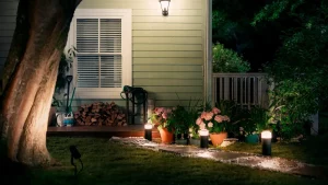 How does smart outdoor lighting work